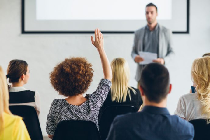 formation relation client au téléphone pour centre d'appels