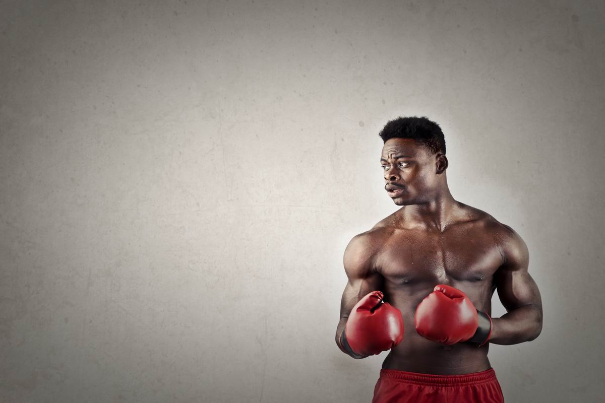 Le ring, star d'un combat de boxe spectaculaire!